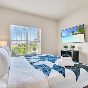 Casa Bella Luxury Family Resort Apartment Tampa